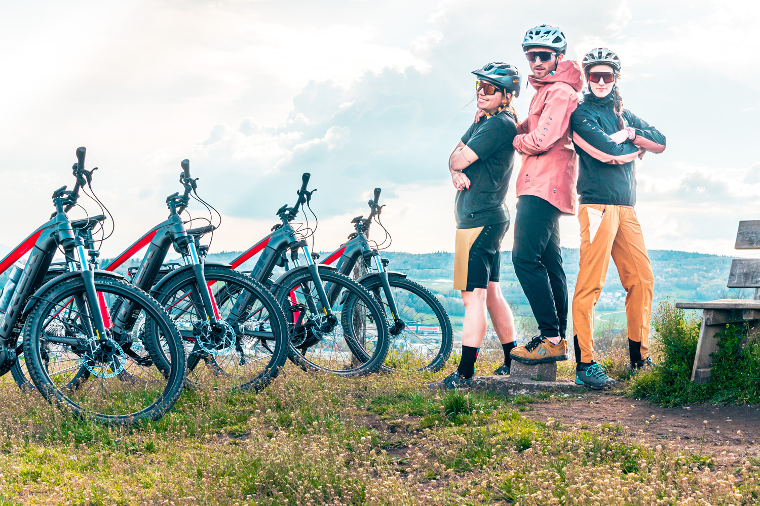 Randonnées vélo VTTAE e-bike - RANDONNEES VELO à la CARTE