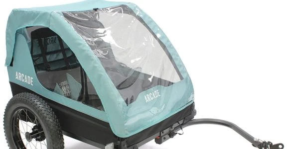 Remarque à vélo pour transport d'enfant à la location à Annecy