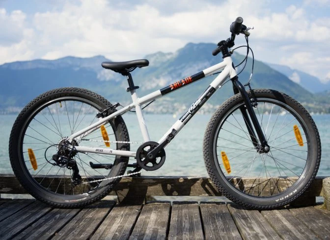 Vélo-VTT-enfant-24-pouces