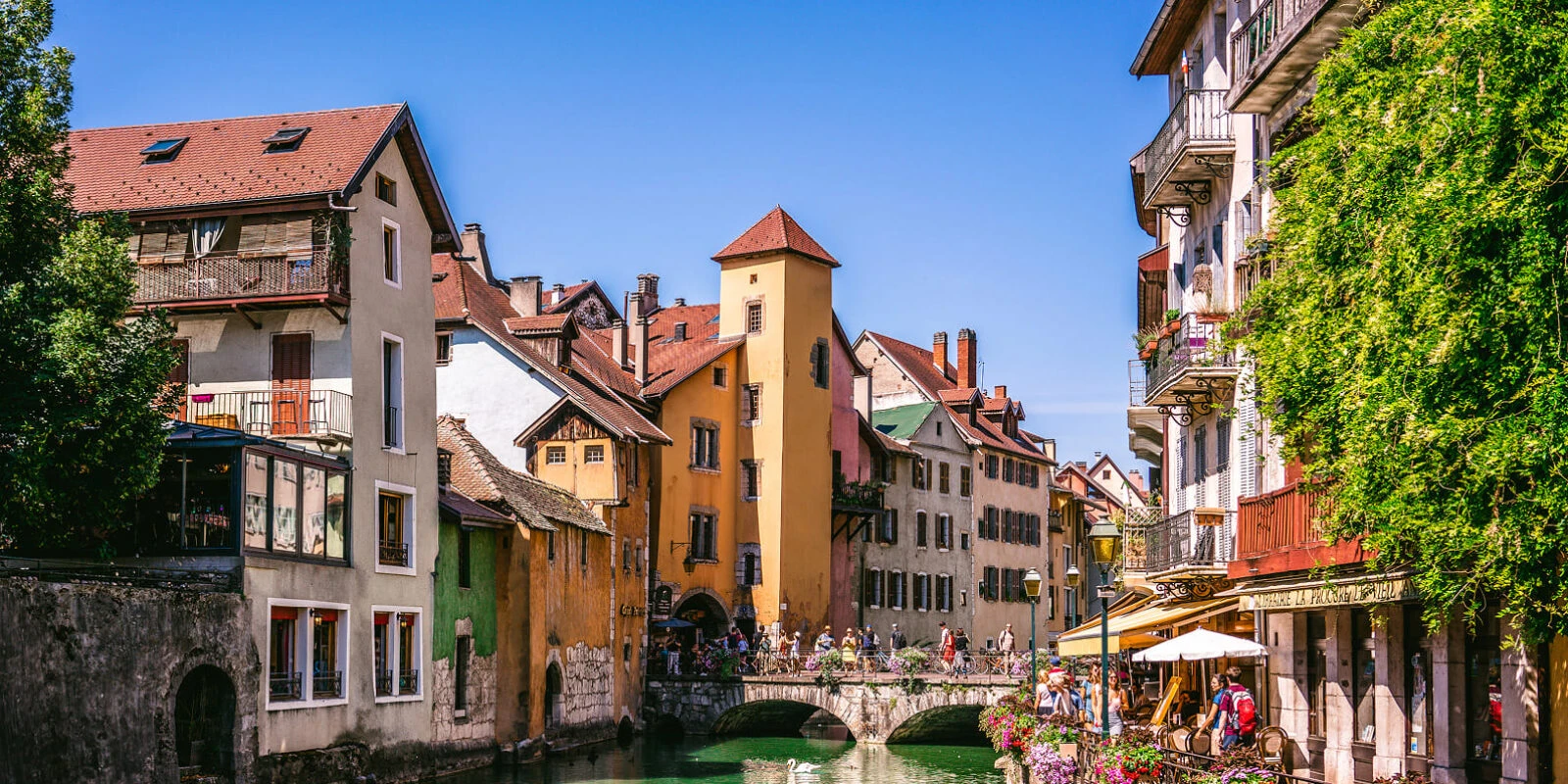 Image de : Découvrir Annecy : Les 6 monuments incontournables à explorer à vélo