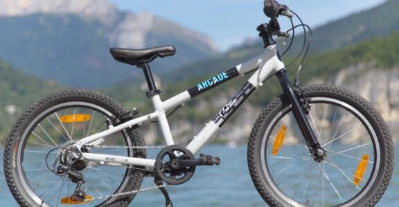Vélos VTT Enfants de 4 à 12 ans Mixte (de 1,10m à 1,40m) à la location