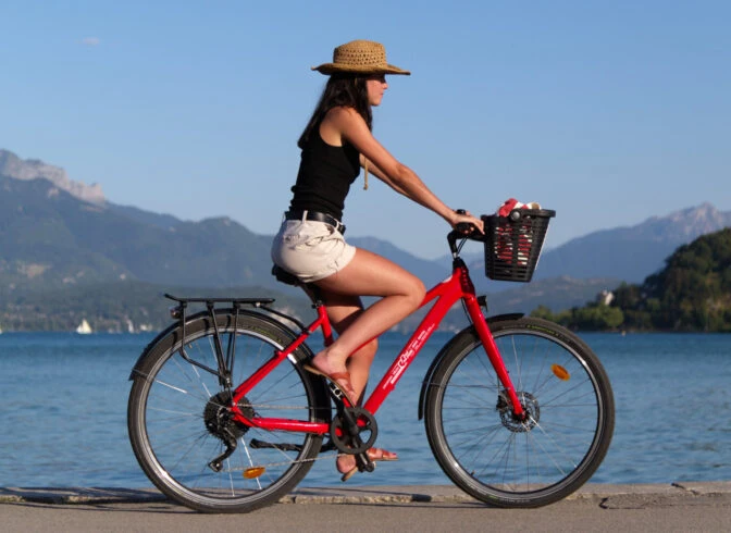 Voie verte du Lac d&rsquo;Annecy (facile plat 1 à 3 heures) – Itinéraire à vélo