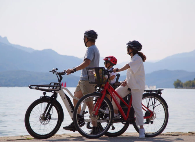 Tour du lac d&rsquo;Annecy (niveau intermédiaire moyen 3 kms de montée 2 à 4 heures) – Itinériaire à vélo
