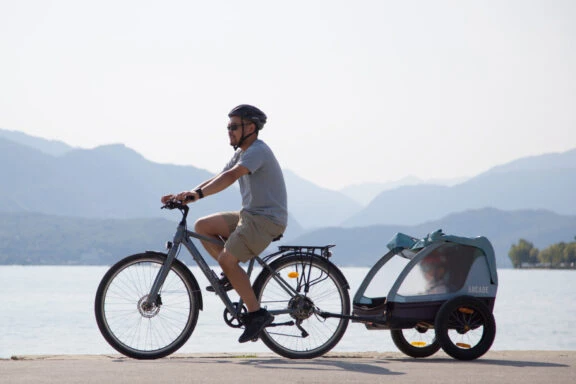 Vélo VTC Confort Mixte «Tour du Lac» Cadre fermé à la location